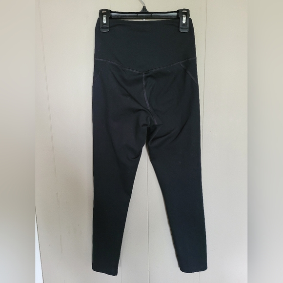 EUC Girlfriend Collective Black Compressive High-Rise Legging, XS - Picture 5 of 10